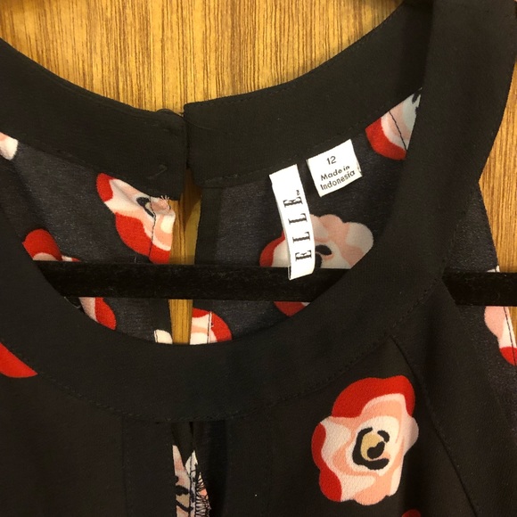 Elle Rose-Patterned Dress, Size 12 - Picture 4 of 6